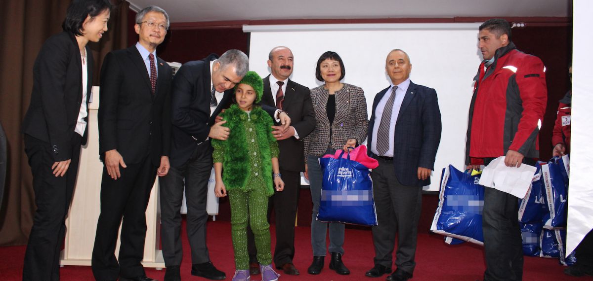 Tayvanlılar ve MHGF üyesi derneklerden Suriyelilere insani yardım