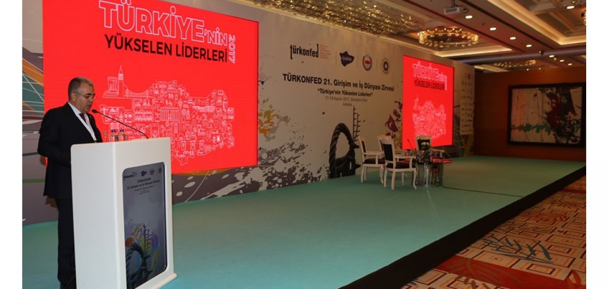 TÜRKONFED 21 Girişim ve İş Dünyası Zirve Bildirisi'ni MHGF Başkanı Hüseyin Öztürk okudu